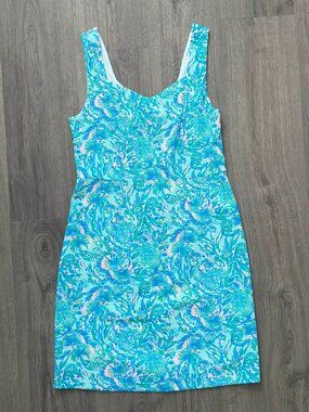 NWOT Lilly Pulitzer Stretch Shift Dress Size M